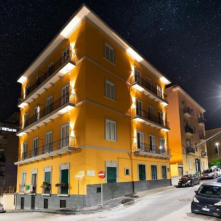Acate81 Lifestyle Apartment 那不勒斯 外观 照片