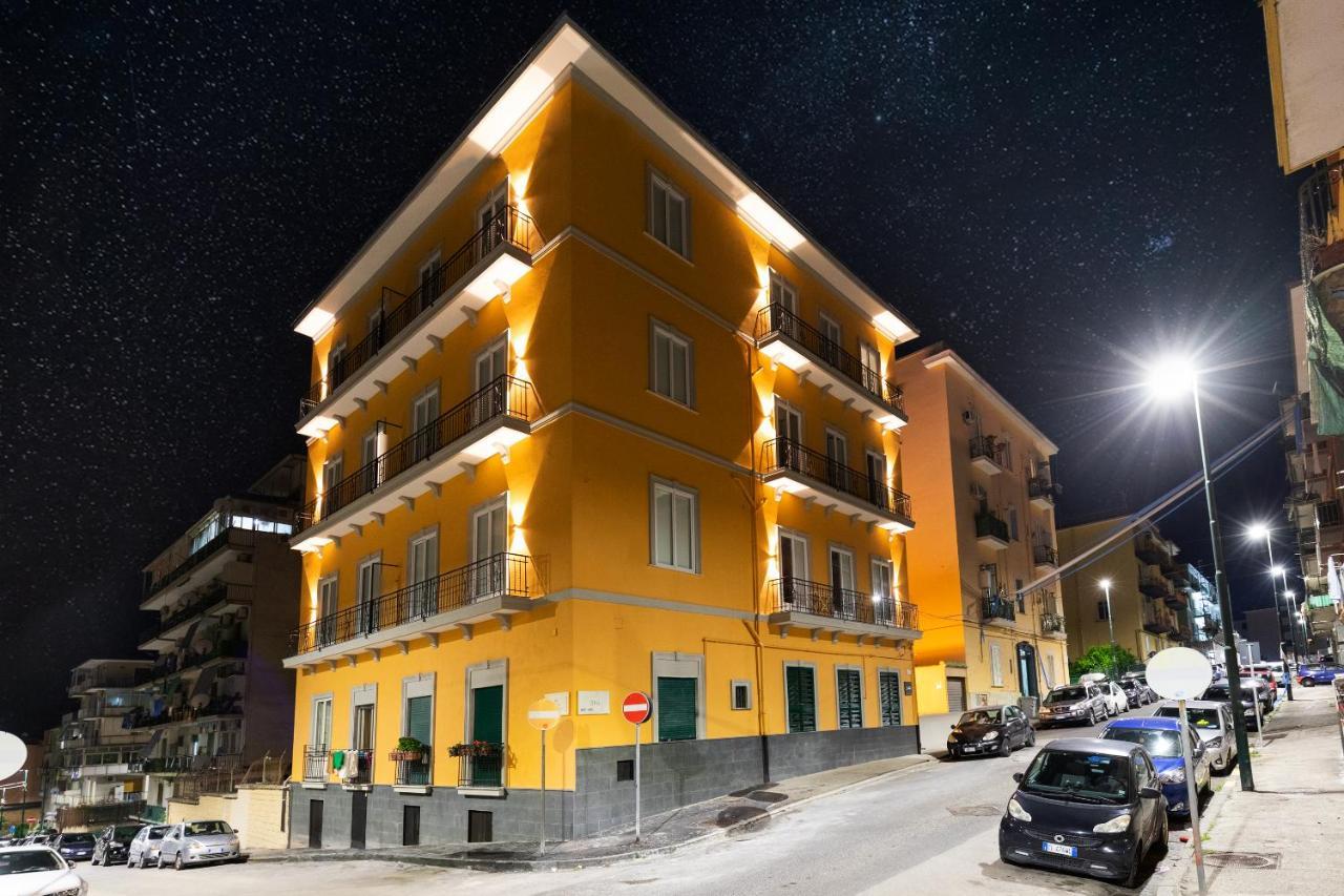 Acate81 Lifestyle Apartment 那不勒斯 外观 照片