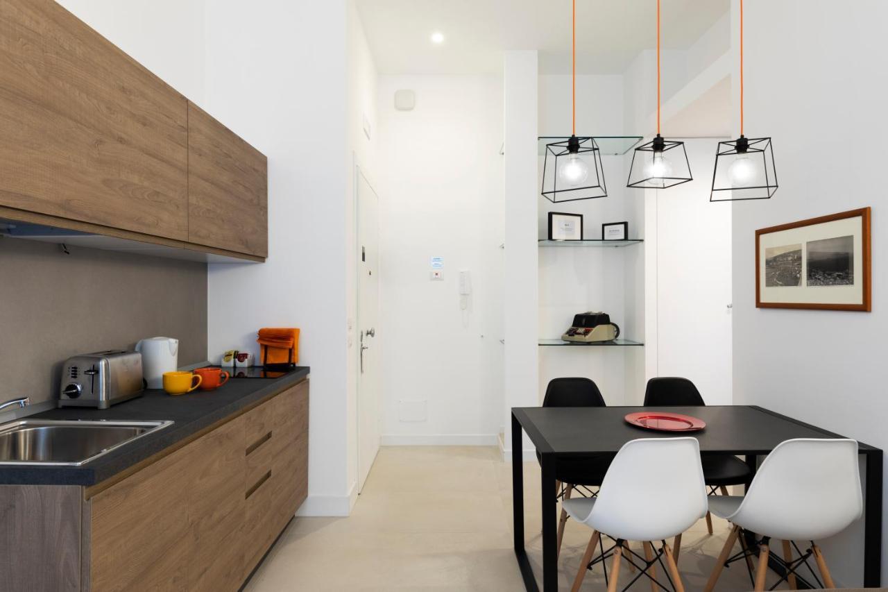 Acate81 Lifestyle Apartment 那不勒斯 外观 照片