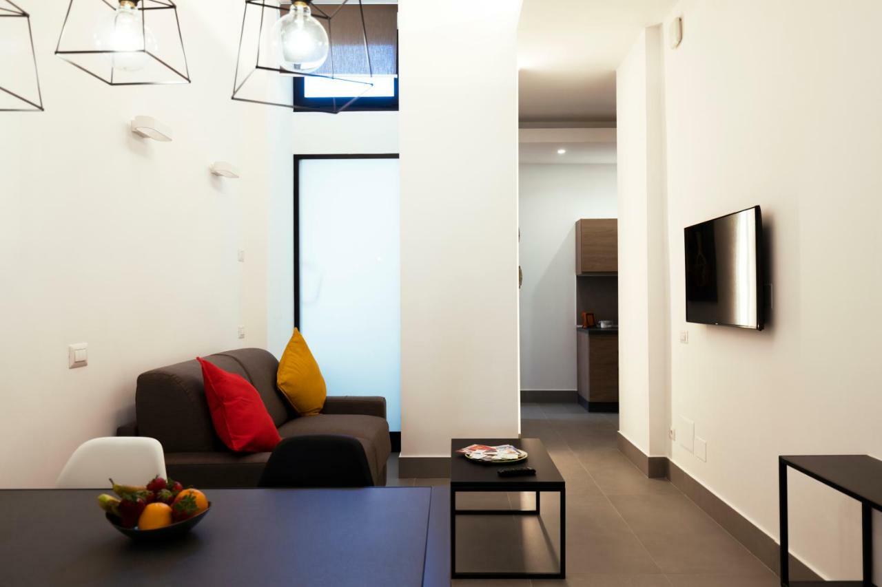 Acate81 Lifestyle Apartment 那不勒斯 外观 照片